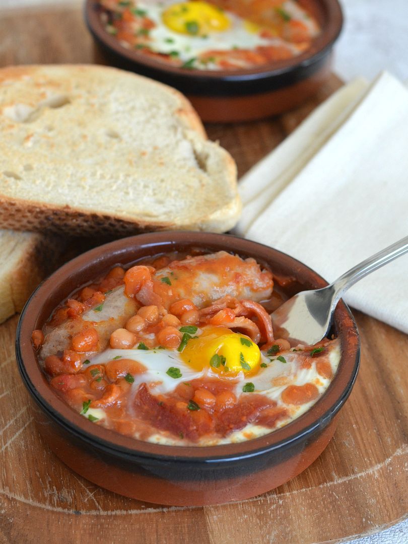 The Crazy Kitchen: Baked Full English - a one dish breakfast